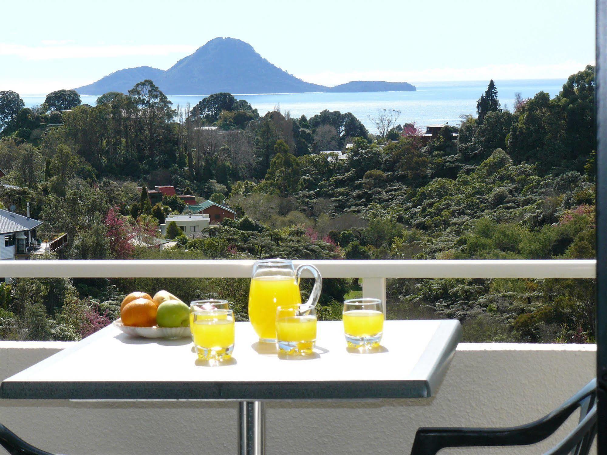 Crestwood Bed And Breakfast Whakatane Buitenkant foto