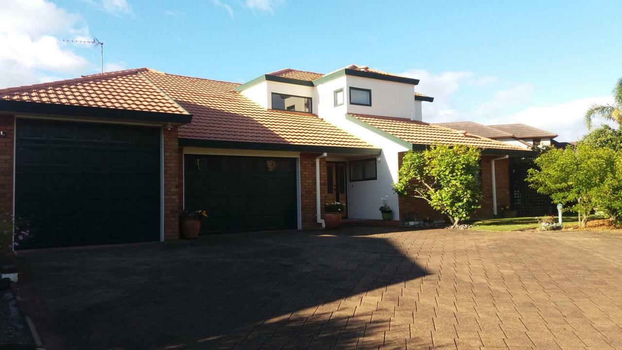Crestwood Bed And Breakfast Whakatane Buitenkant foto
